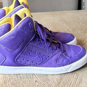 Size 10.5 - Nike Auto Flight QK LE High Varsity Purple